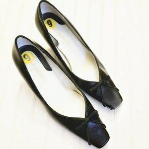 90's Liz Claiborne Leather Pump